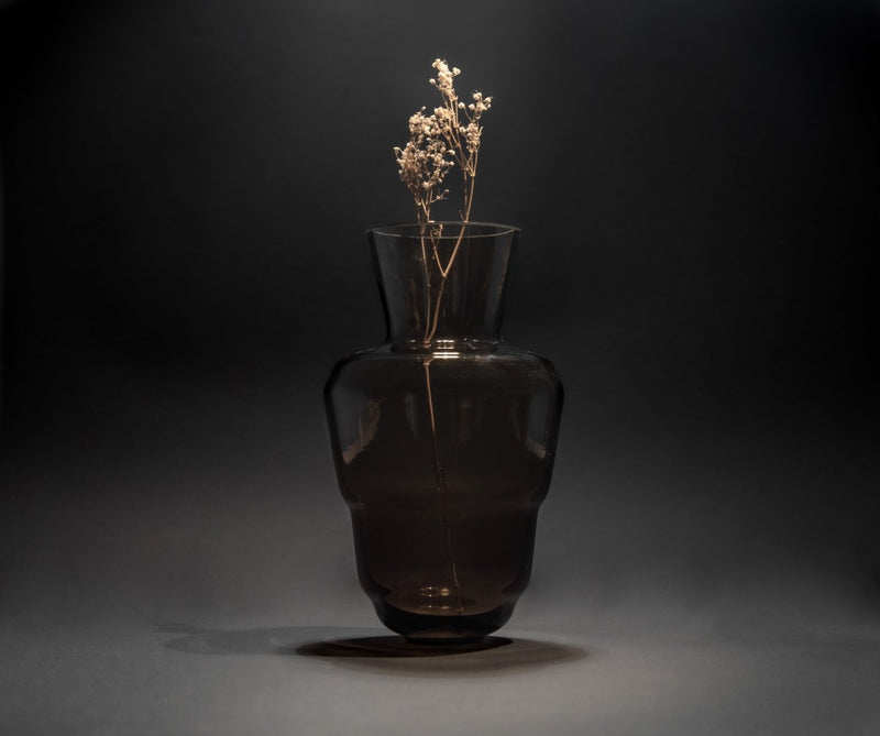 SHADOWS <br> Vase in Midnight Grey - KLIMCHI