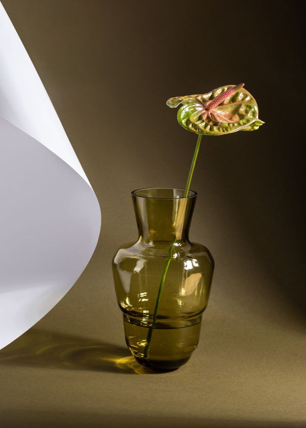 SHADOWS <br> Vase in Bonsai Green - KLIMCHI